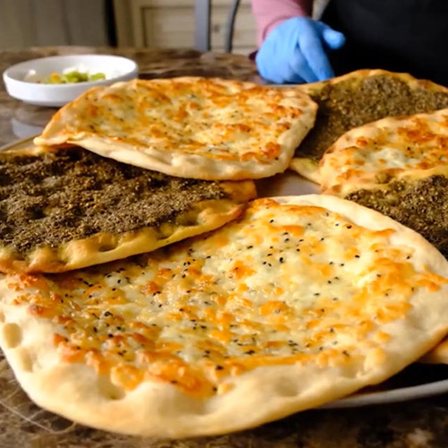 阿拉伯奶酪香草饼（Manakeesh）
